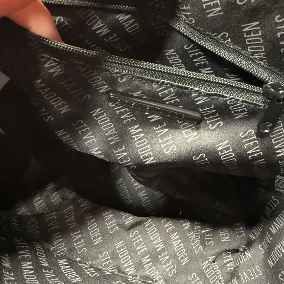 NWT Steve Madden Blynn Doodle Graffiti Crossbody Bag NYC - Picture 4 of 8